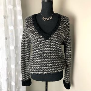 Simon Miller black and cream open weave knit vneck sweater size small